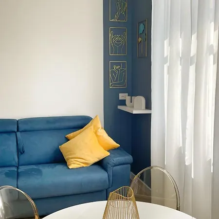 Lägenhetshotell Color Centro 4*