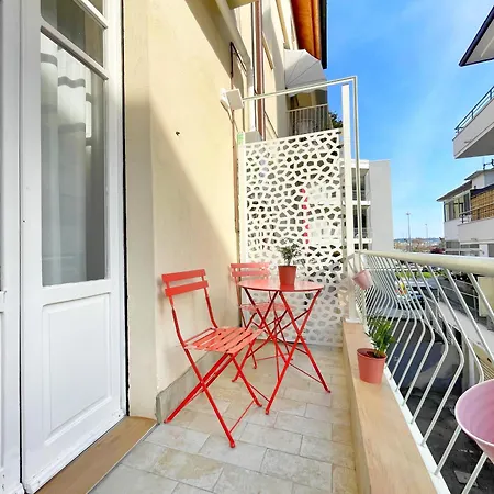 Color Centro Apartahotel Pescara