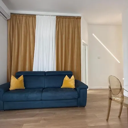 Color Centro 4*