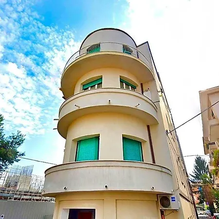 Color Centro Aparthotel